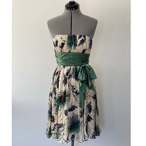 Vintage NWT - BCBG MaxAzaria strapless dress - green floral with sash size - 6